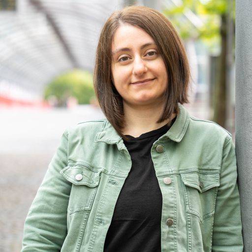Porträtbild von Ayten Tüfekci